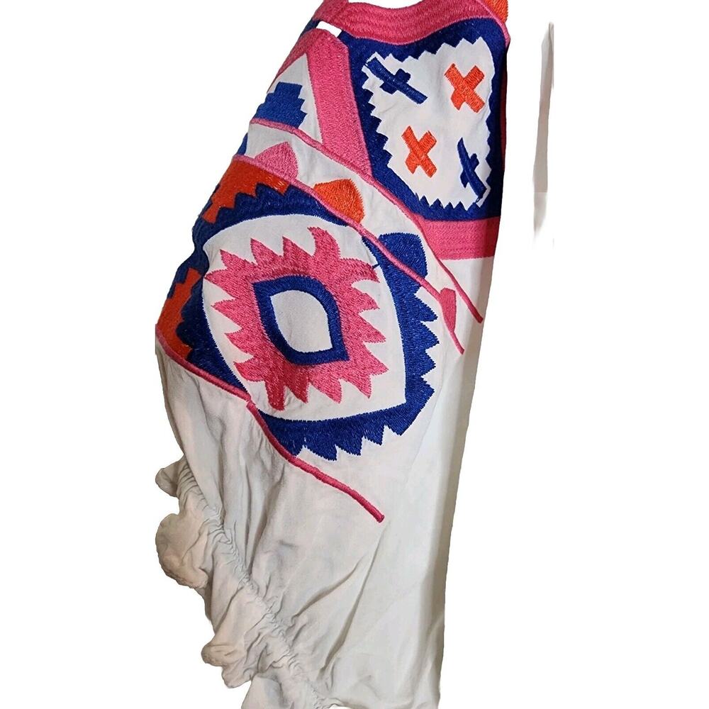 Solitaire With Beautiful Embroidery White Boho Top Size Large Peasant Colorful - Picture 5 of 6